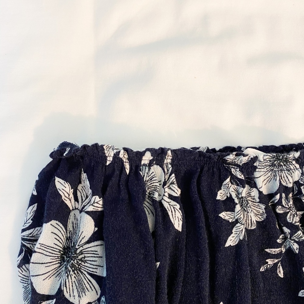 Cookies Hawai’i Floral Off-Shoulder Shirt